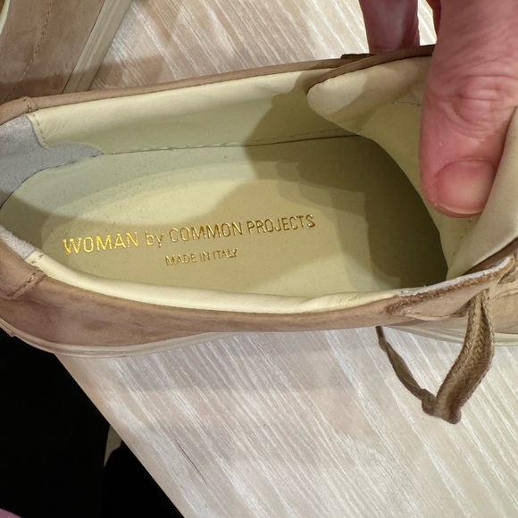 Common Projects Achilles Low Sneakers - Picture 7 of 9